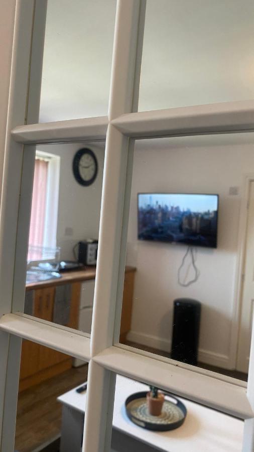 דירות Bv Cosy Studio Eleven At Deighton הודרספילד מראה חיצוני תמונה